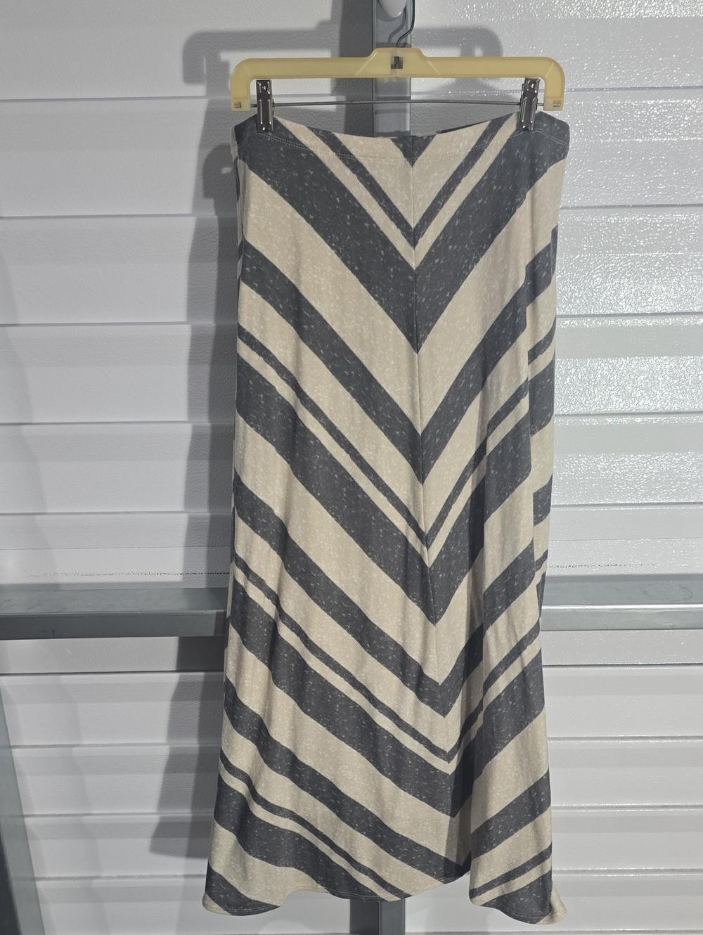 Striped A-Line Maxi Skirt in Cream and Charcoal Size Large